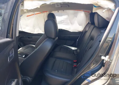 2016 Chevrolet Sonic Rs Auto из США, поврежденный, VIN 1G1JG6SB0G4118983